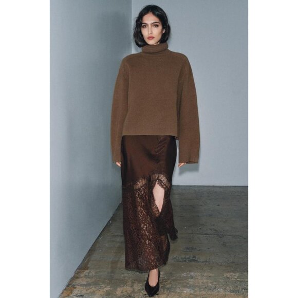 ZARA SATIN EFFECT LACE SKIRT ZW COLLECTION - Picture 2 of 10